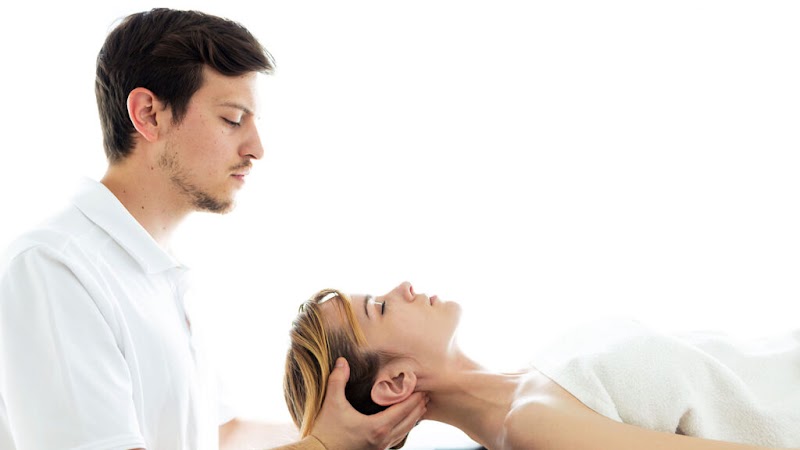 Valmin: Centro de Fisioterapia y Osteopatía Valencia